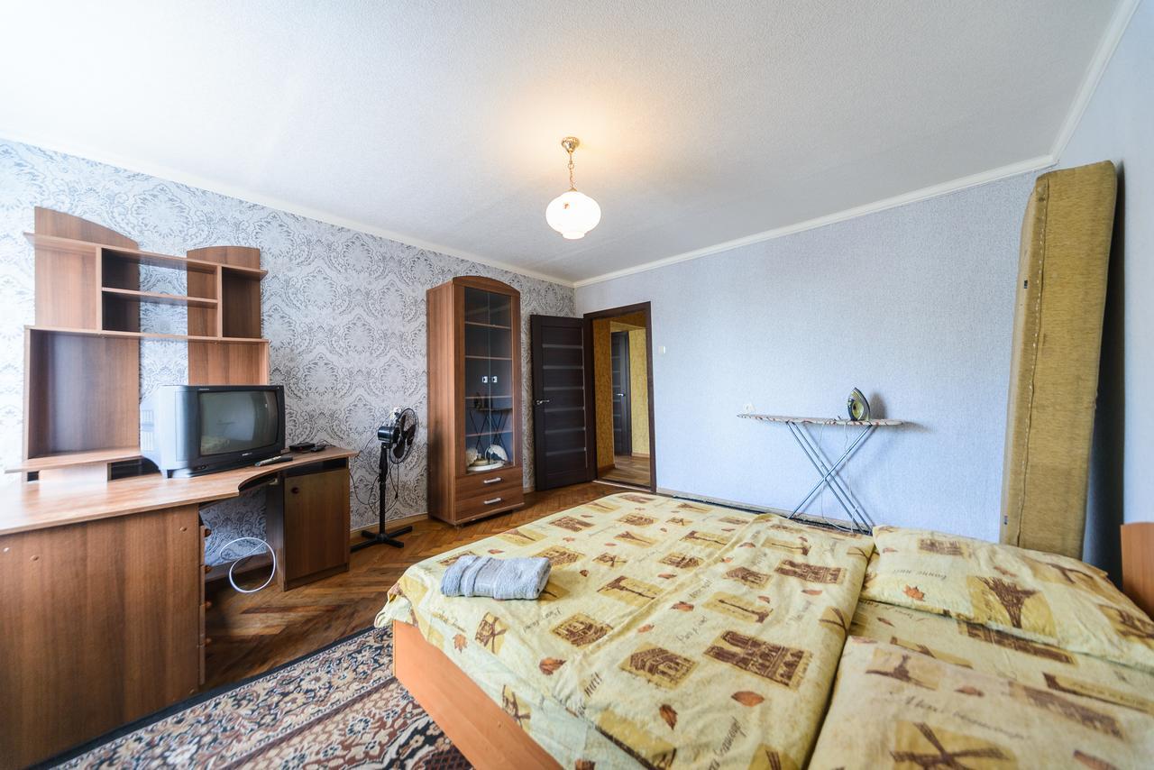 Квартира По Улице Антоновича, 158 Kiev Exteriör bild